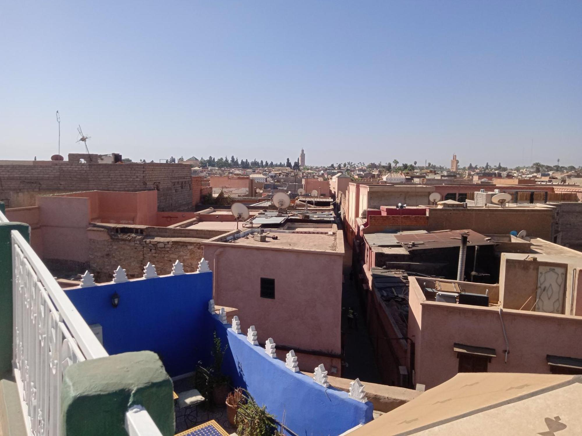 Tifor فندق مبيت وإفطار *